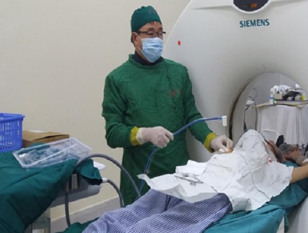 ablation tan so vo tuyen rfa ablation vi song mwa cua khoi u phoi (2)