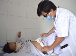 Bác sĩ phẫu thuật cùng lúc 6 cơ quan để cứu bệnh nhân bị ung thư túi mật - 2