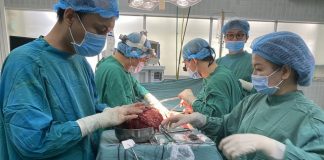 Đại phẫu “3 trong 1” cứu bệnh nhân ung thư đã di căn - 1