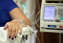 Mách cách ăn uống cho người bệnh ung thư bị nôn sau hóa trị - 1