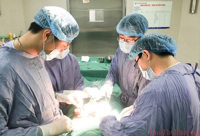 Hẹp bao quy đầu- nguy cơ tiềm ẩn ung thư dương vật - 1 Hẹp bao quy đầu- nguy cơ tiềm ẩn ung thư dương vật - 1
