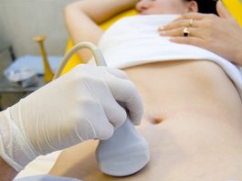 4 dấu hiệu không ngờ cảnh báo bệnh ung thư dễ chết nhất ở phụ nữ - 1