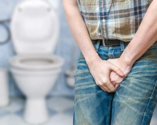 Bỗng dưng phải cắt “cậu nhỏ” vì bệnh lý thường gặp ở trẻ trai - 1