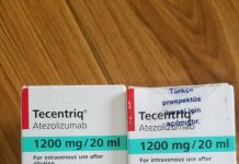 Thuốc Tecentriq 1200mg/20ml Atezolizumab điều trị ung thư biểu mô tiết niệu, ung thư phổi (NSCLC) (1)