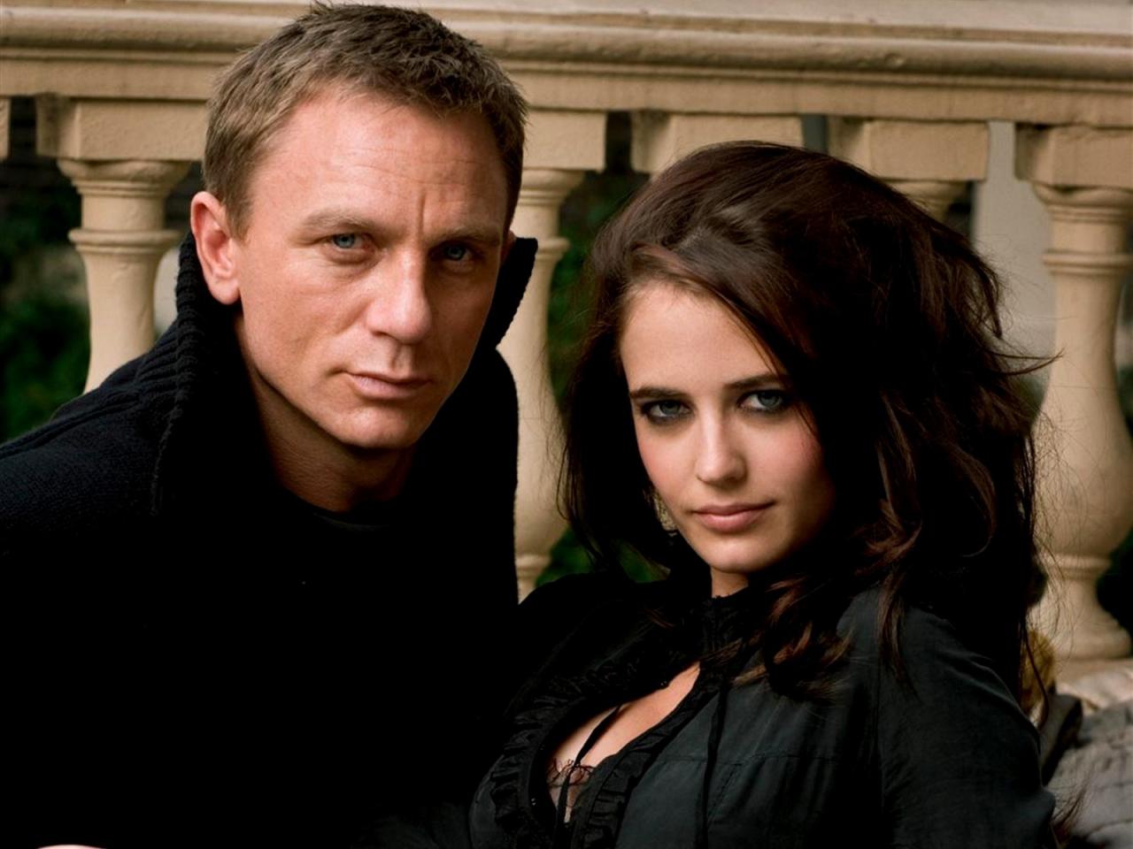 Casino Royale - James Bond Wallpaper (9614151) - Fanpop