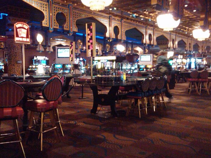 Sahara_Casino_Las_Vegas_Nevada Fertitta Pauses Las Vegas Casino Development over Wynn Stake