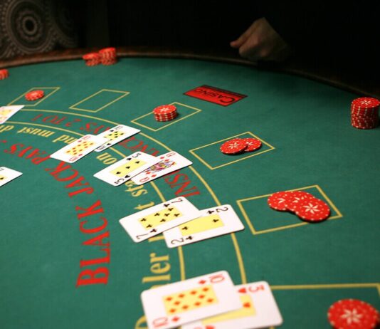 Blackjack online casino game I Useful tips to win