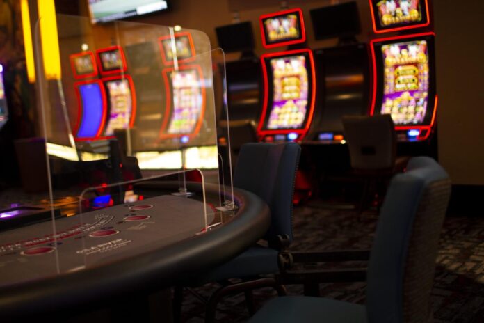 c4be7fbd-6760-4cd4-b1c9-ae59a91824f2-GilaRiverGovStephenLewis_COVID19_4 Casinos Gambling Rules - How To Play Well And Safe - 97 Poker