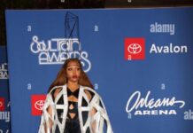 Erykah Badu BET Presents 2018 Soul Train Awards Orleans Arena Orleans ...