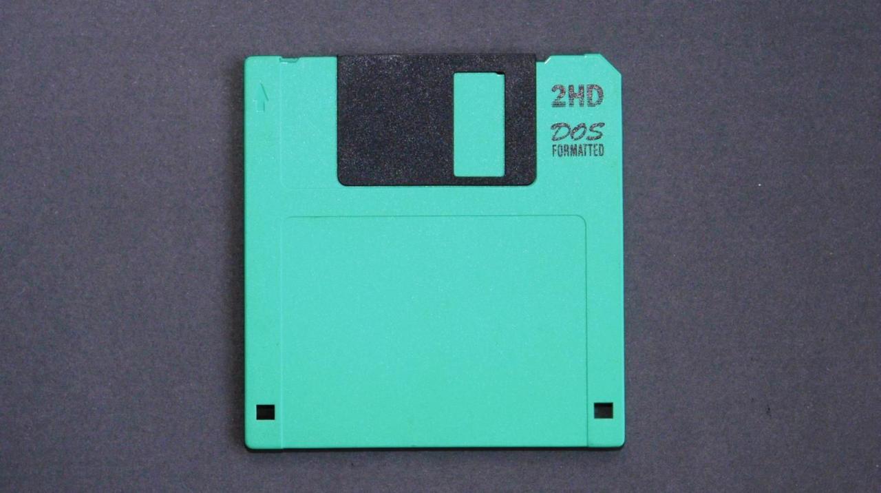 Are Floppy Disk Drives Still In Use Today? | Green Floppy Disk Feature