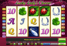 Lucky Lady's Charm Deluxe Slot – Igrajte Besplatno