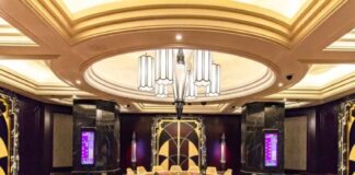 Privé - Suncoast Casino | Private Casino Experience
