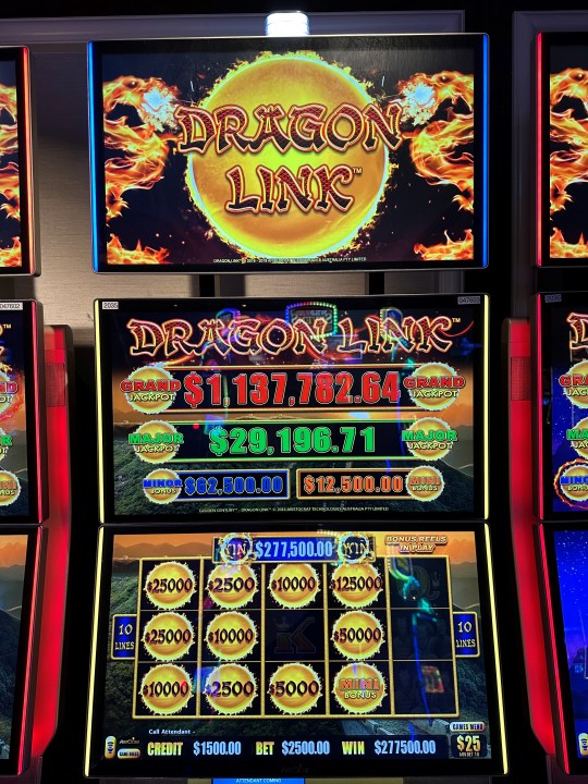 Las Vegas resort guest wins 10 slot jackpots in 2 days totaling M+ | KLAS