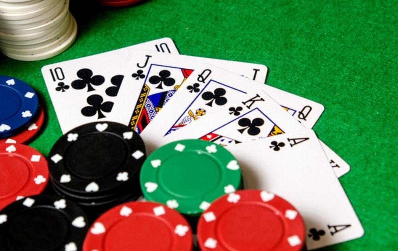 3 Most Popular Online Casino Games for Card Lovers