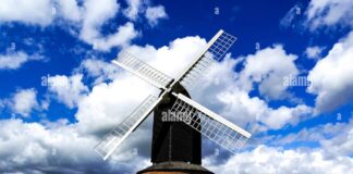 Brill Windmill on Brill Hill in Buckinghamshire, UK. Summers day with ...