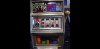 Casino King slot machine bank - YouTube