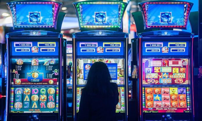 slots-1 A History of Slot Cheats – Casino.org Blog